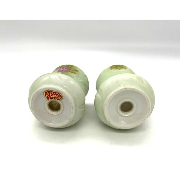 Vintage Lefton Salt & Pepper Shakers w/ Roses 2.5" Japan - Picture 4 of 4